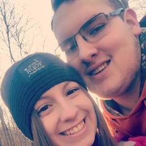 Meet your Posher, Makenzie